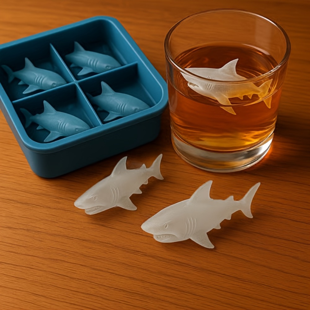 Kitchen Gadgets To Have - Forma de Gelo de Silicone Tubarão